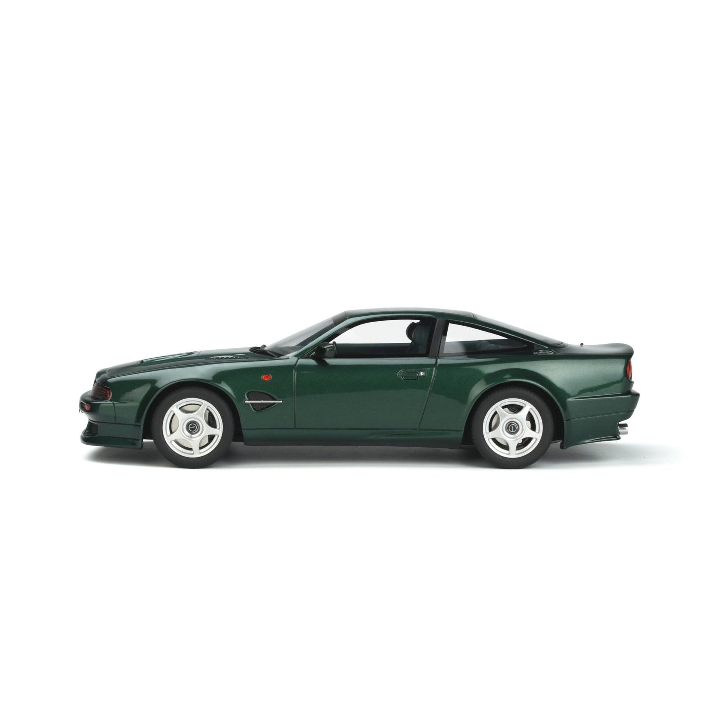 Aston Martin V8 Vantage Le Mans (Resin Series 1999)