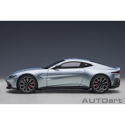 Aston Martin Vantage (2019) in Magnetic Silver