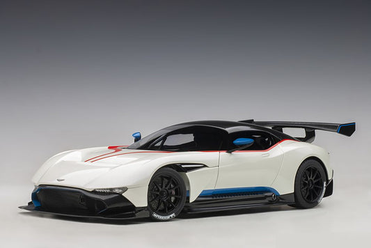 Aston Martin Vulcan (2015) in Stratus White