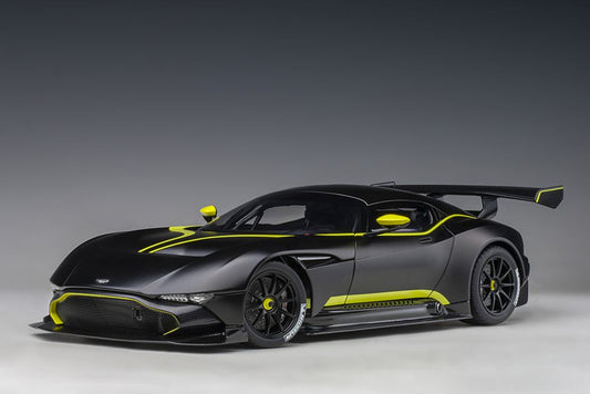 Aston Martin Vulcan (2015) in Matt Black