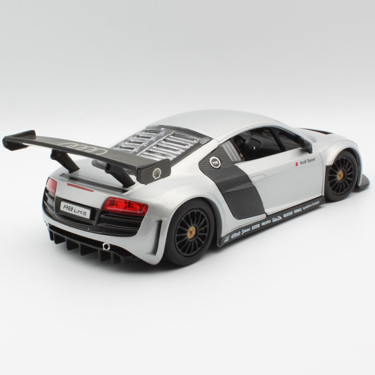 Audi R8 (LMS) in Silver
