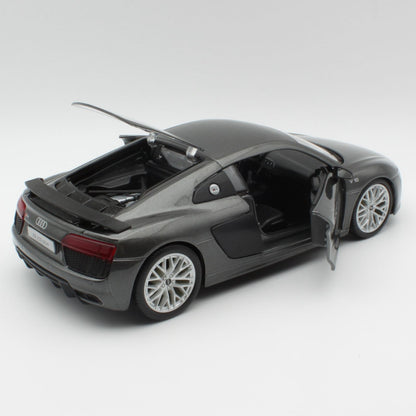 Audi R8 V10 in Metallic Grey