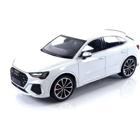 Audi RS Q3 (2019) in Metallic White