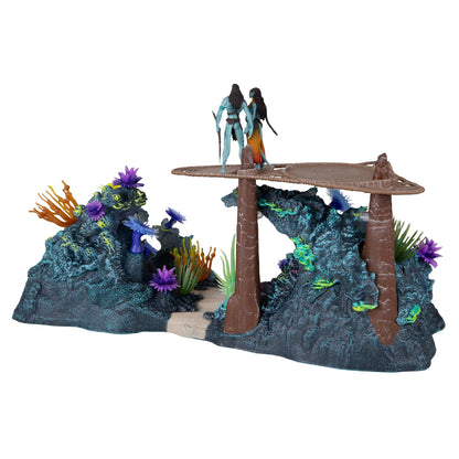 Tonowari and Ronal With Metkayina Reef Diorama From Avatar The Way of Water