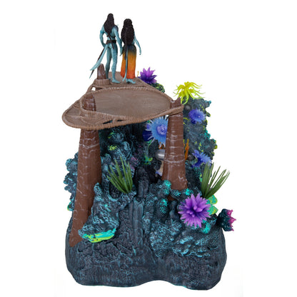 Tonowari and Ronal With Metkayina Reef Diorama From Avatar The Way of Water