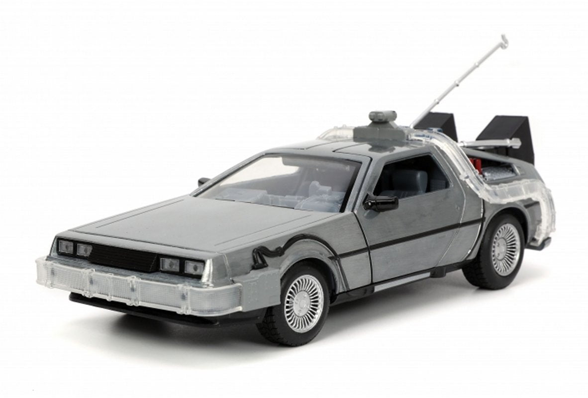 Delorean From Back To The Future Part 1 in Silver