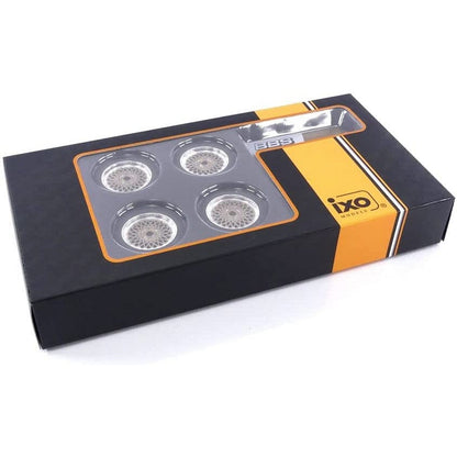 BBS Set of 4 Wheels (Silver and Gold) in Silver/Gold