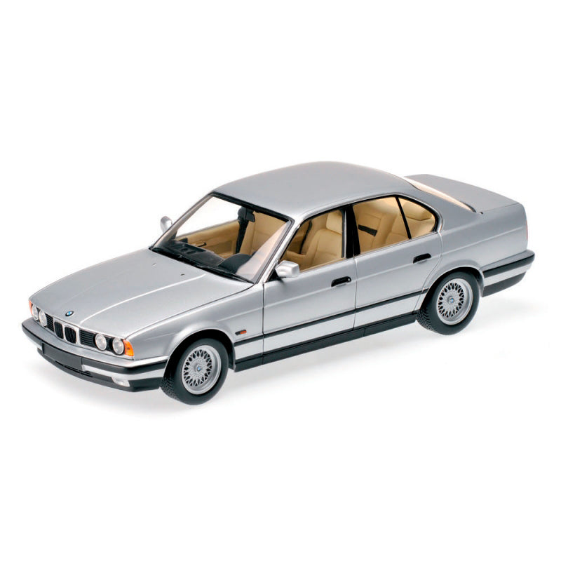 BMW 535i E34 (1988) in Silver