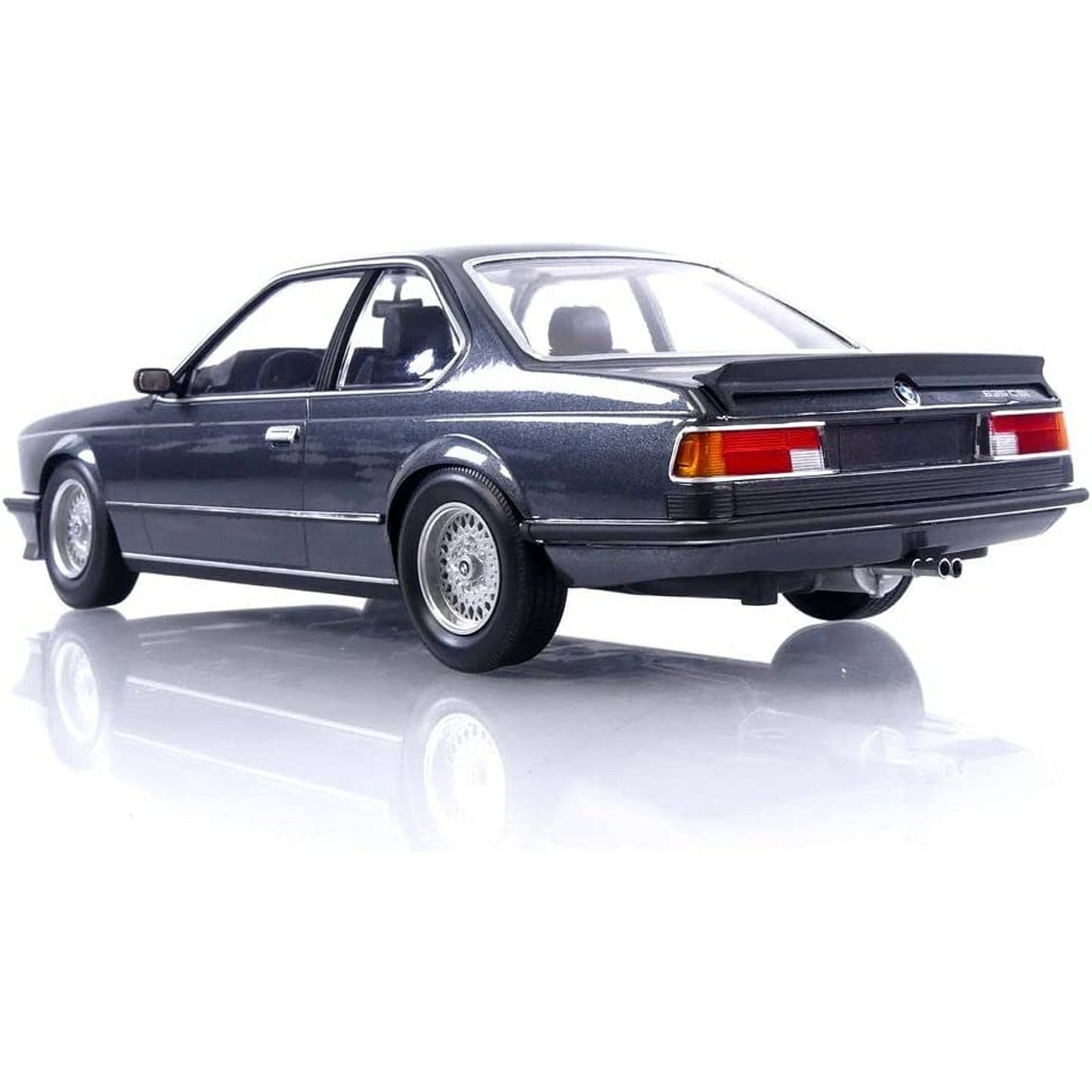 BMW 635 CSi (1982) in Metallic Grey