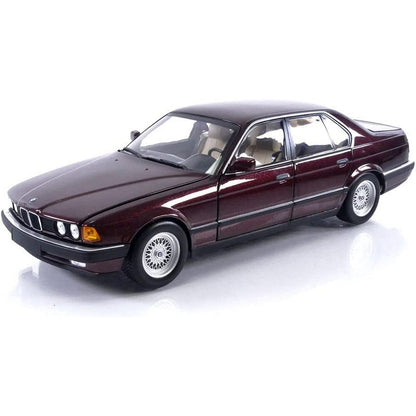 BMW 730I (E32 1986) in Dark Red