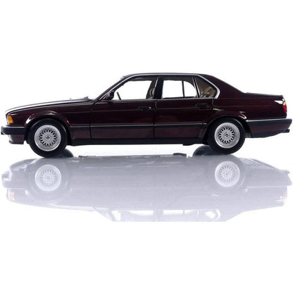 BMW 730I (E32 1986) in Dark Red
