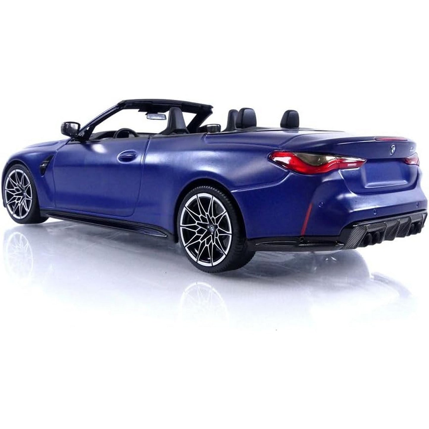BMW M4 Cabriolet (2021) in Matte Blue