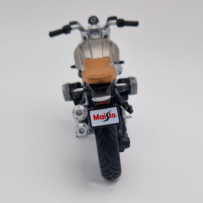 BMW R Nine T Scrambler in Silver