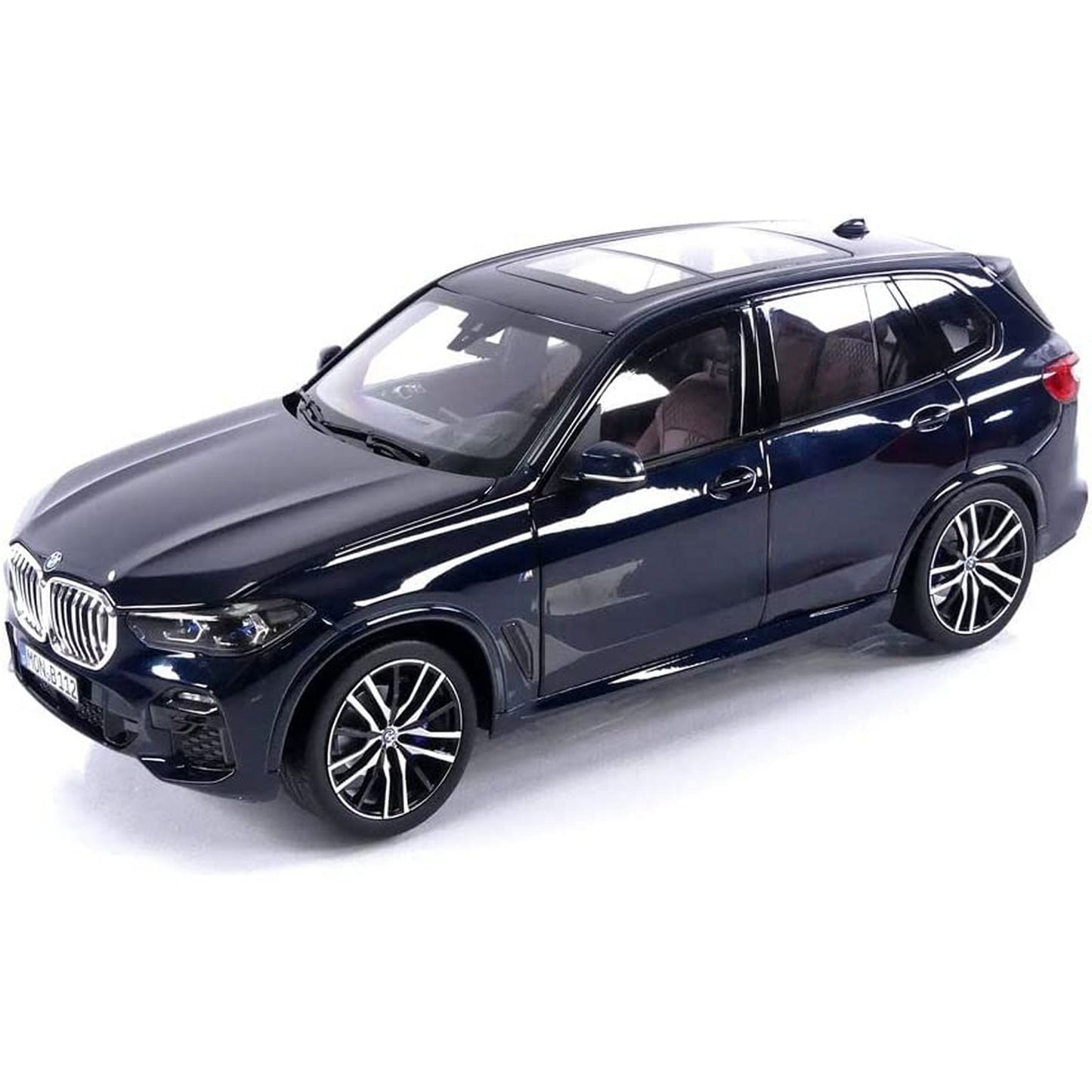 BMW X5 (2019) in Metallic Navy Blue