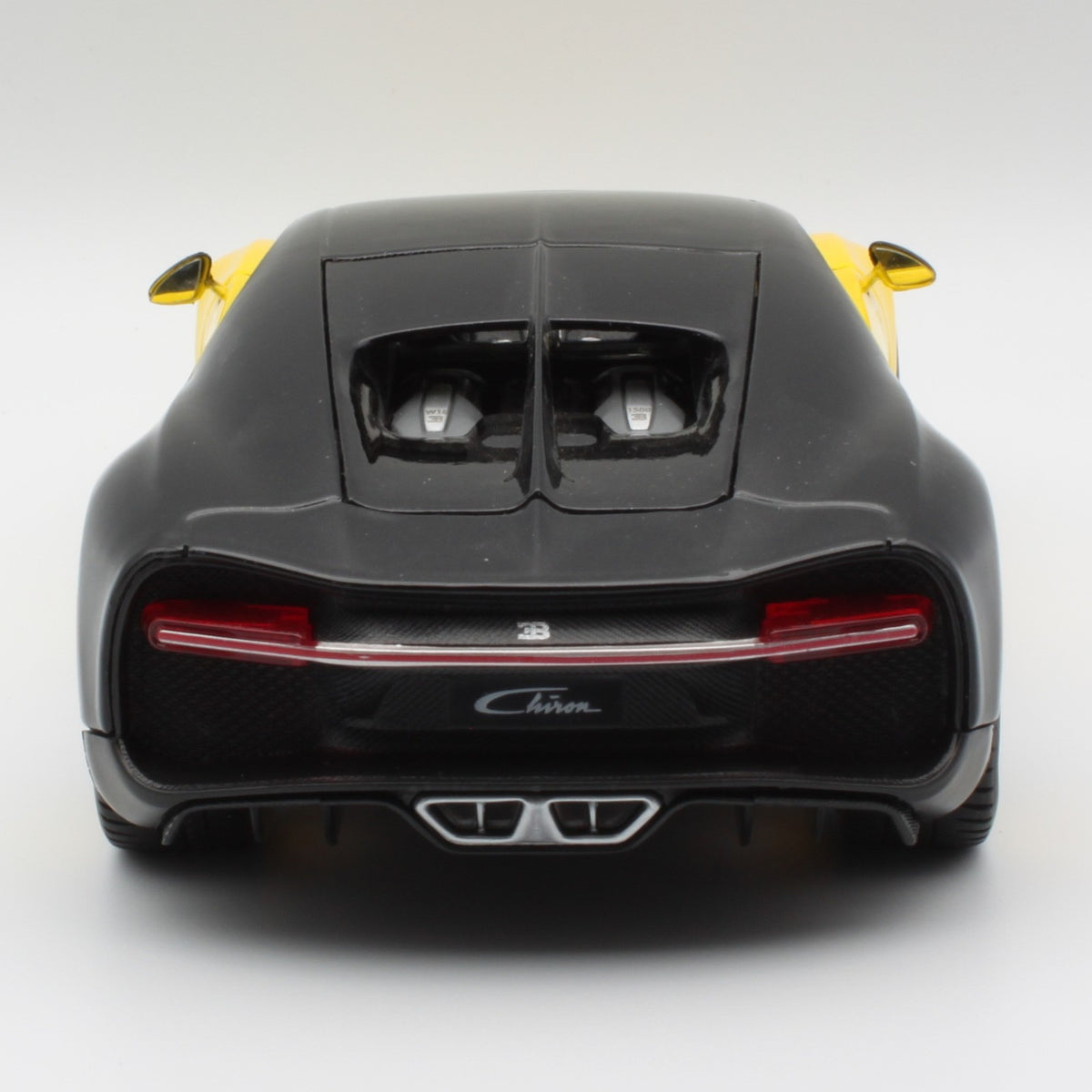 Bugatti Chiron (2016) in Yellow