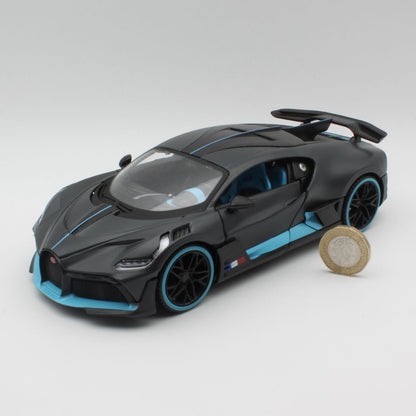 Bugatti Divo in Dark Grey and Blue