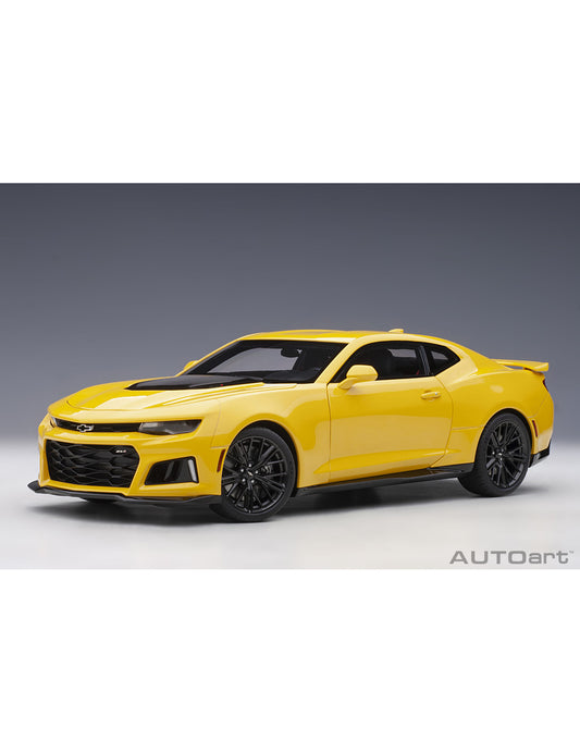 Chevrolet Camaro ZL1 (2017) in Yellow