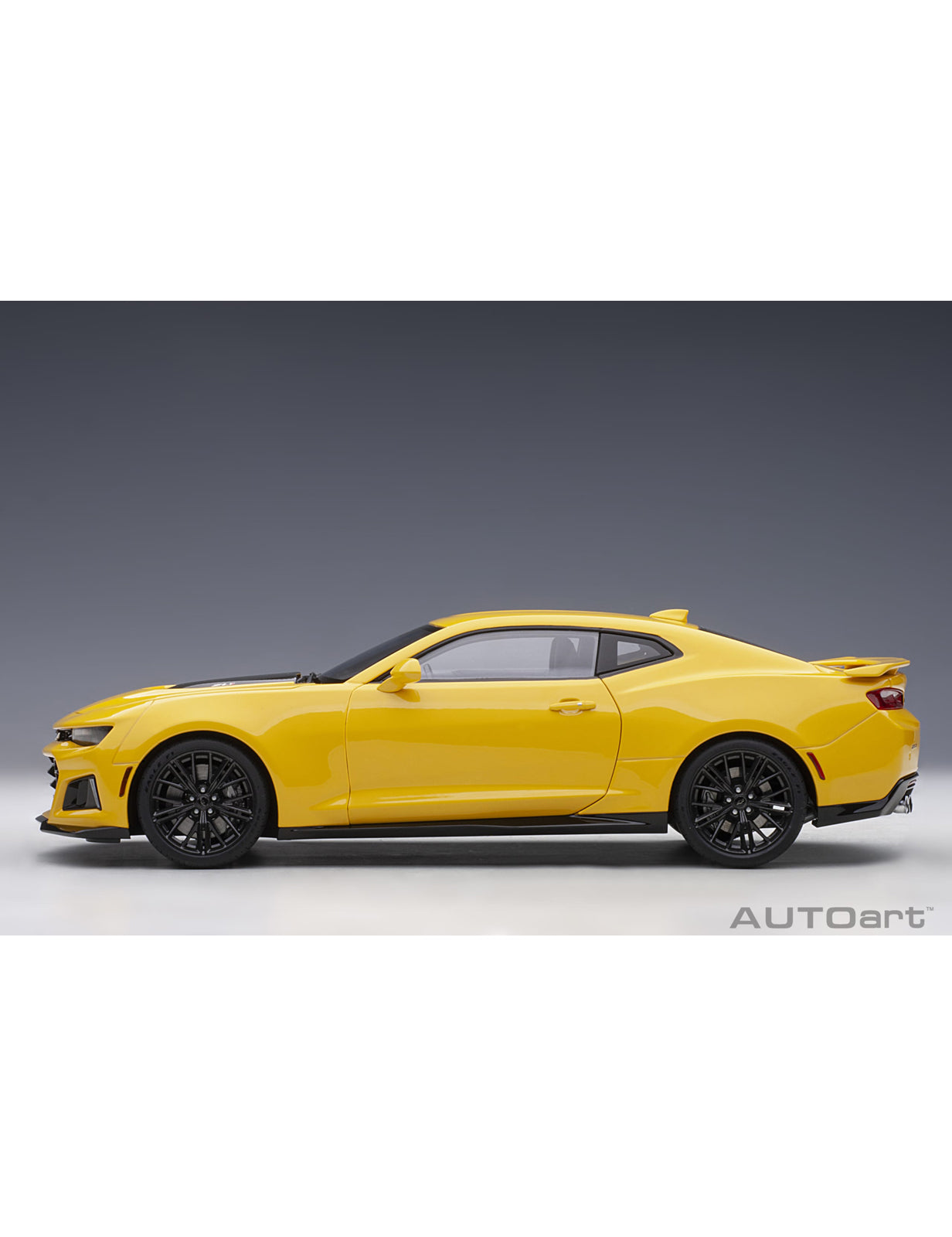 Chevrolet Camaro ZL1 (2017) in Yellow