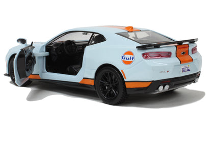 Chevrolet Camaro ZL1 in Gulf Blue