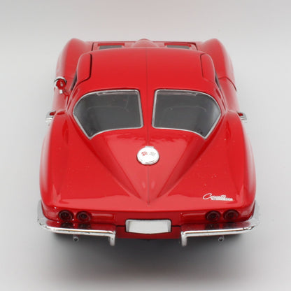 Chevrolet Corvette (1963) in red
