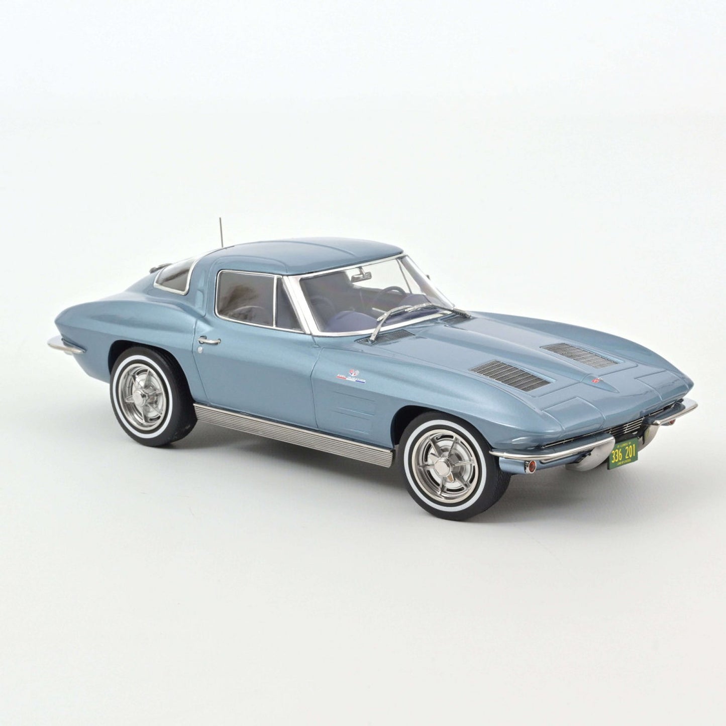 Chevrolet Corvette Sting Ray (1963) in Light Blue
