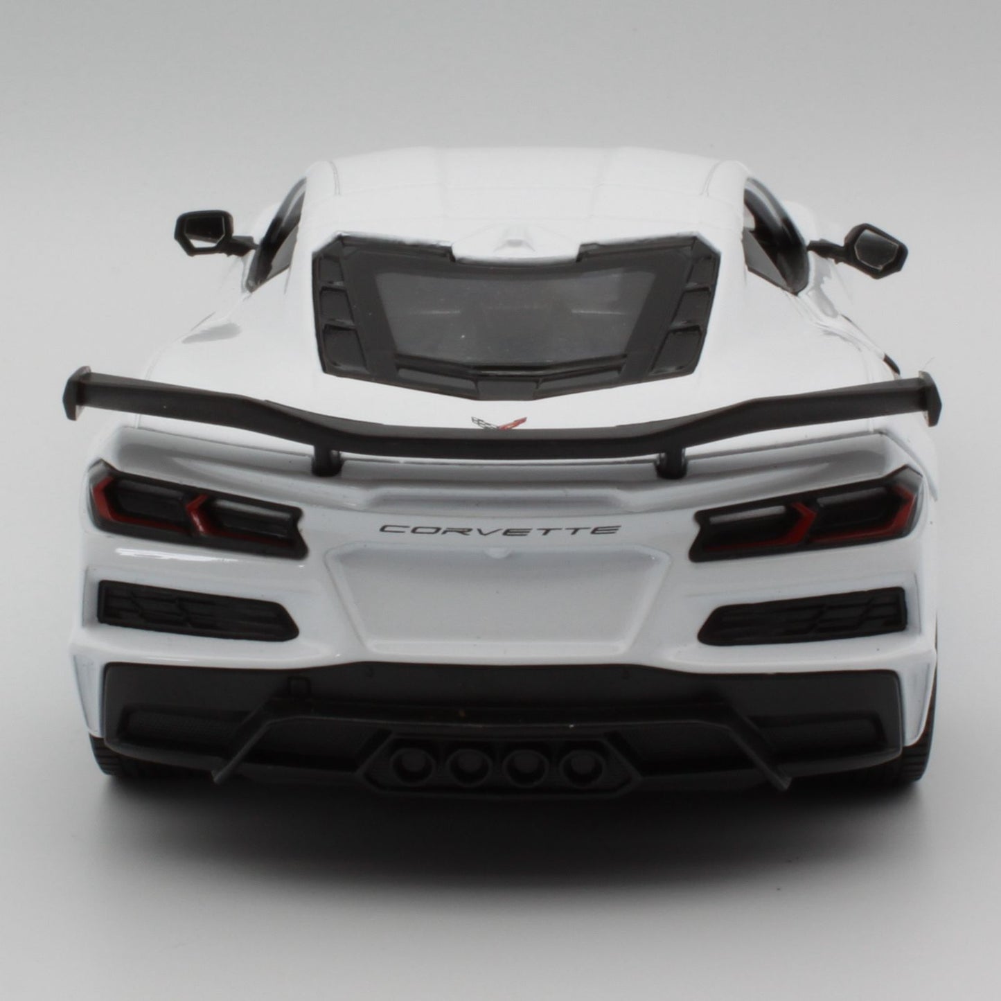 Chevrolet Corvette Z06 (2023) in white