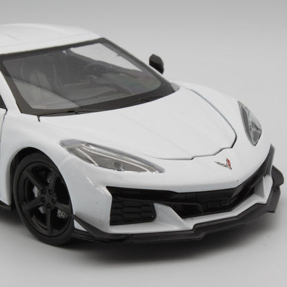 Chevrolet Corvette Z06 (2023) in white