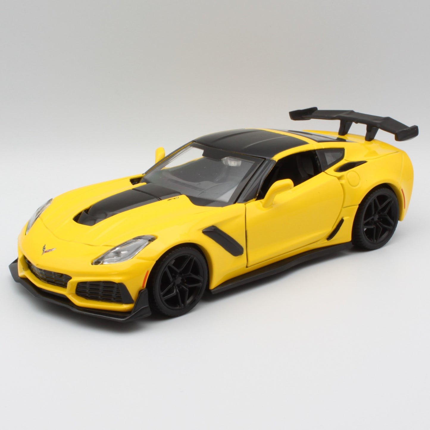 Chevrolet Corvette ZR1 (2019) in Yellow