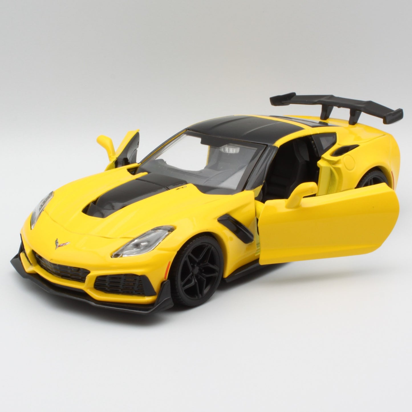 Chevrolet Corvette ZR1 (2019) in Yellow