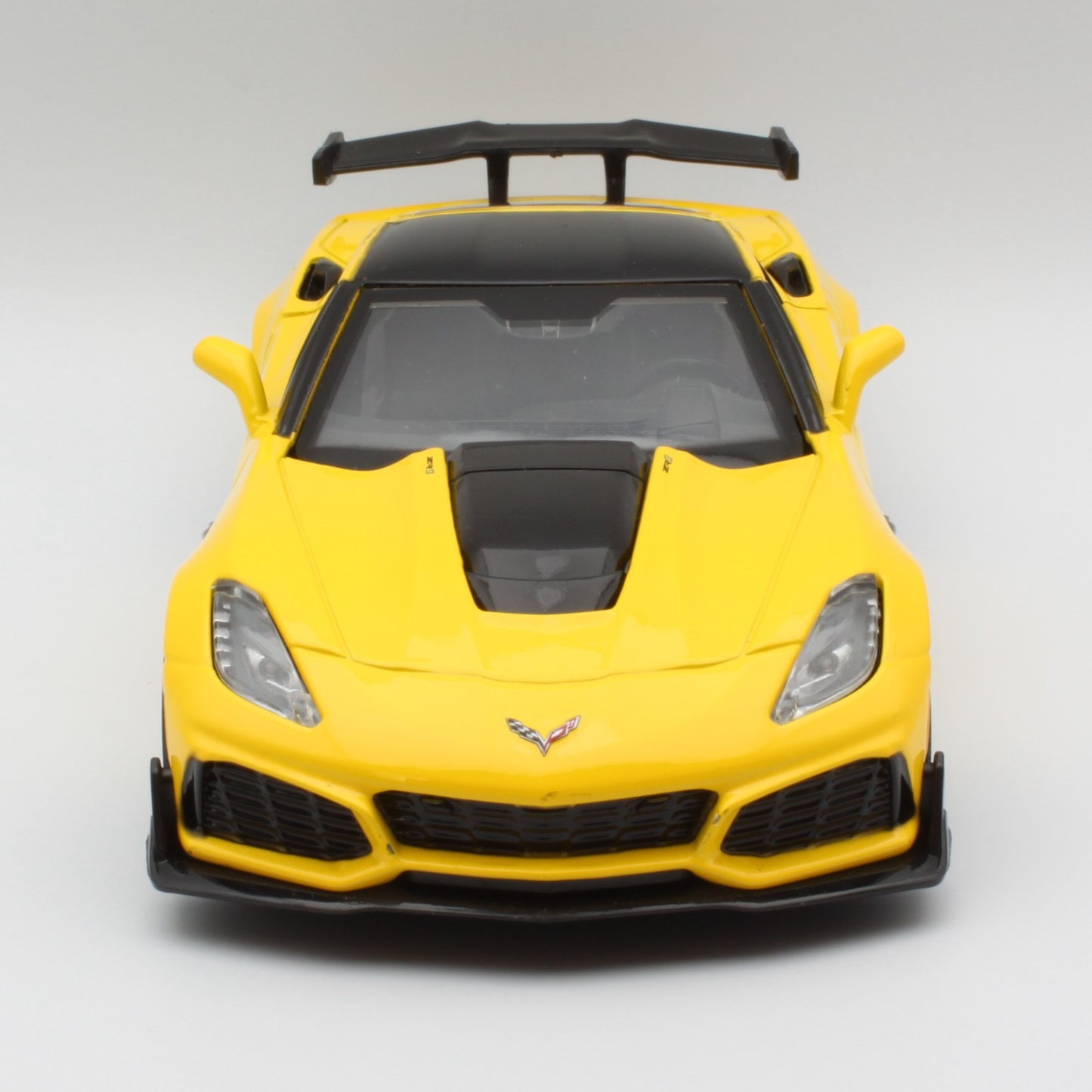 Chevrolet Corvette ZR1 (2019) in Yellow