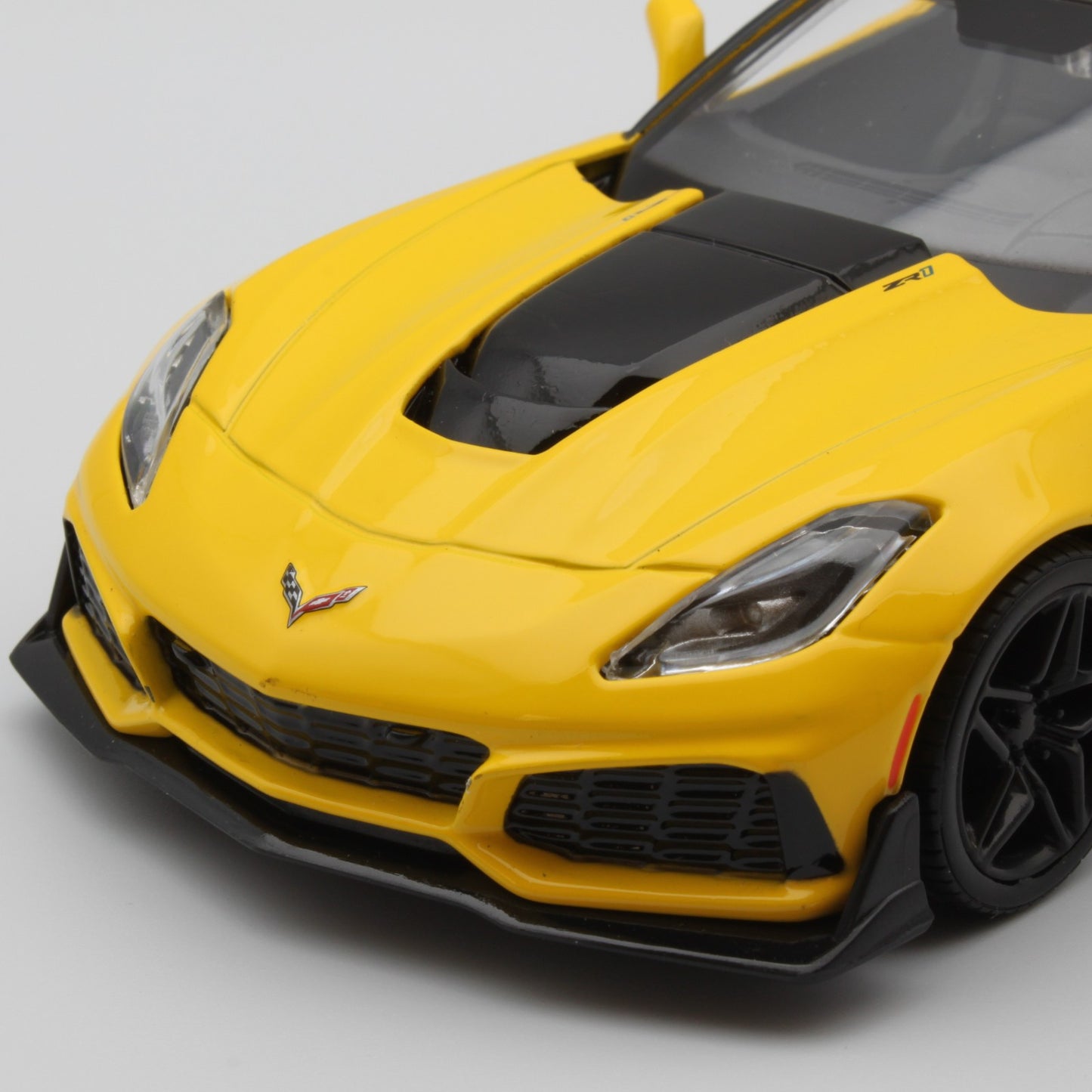 Chevrolet Corvette ZR1 (2019) in Yellow
