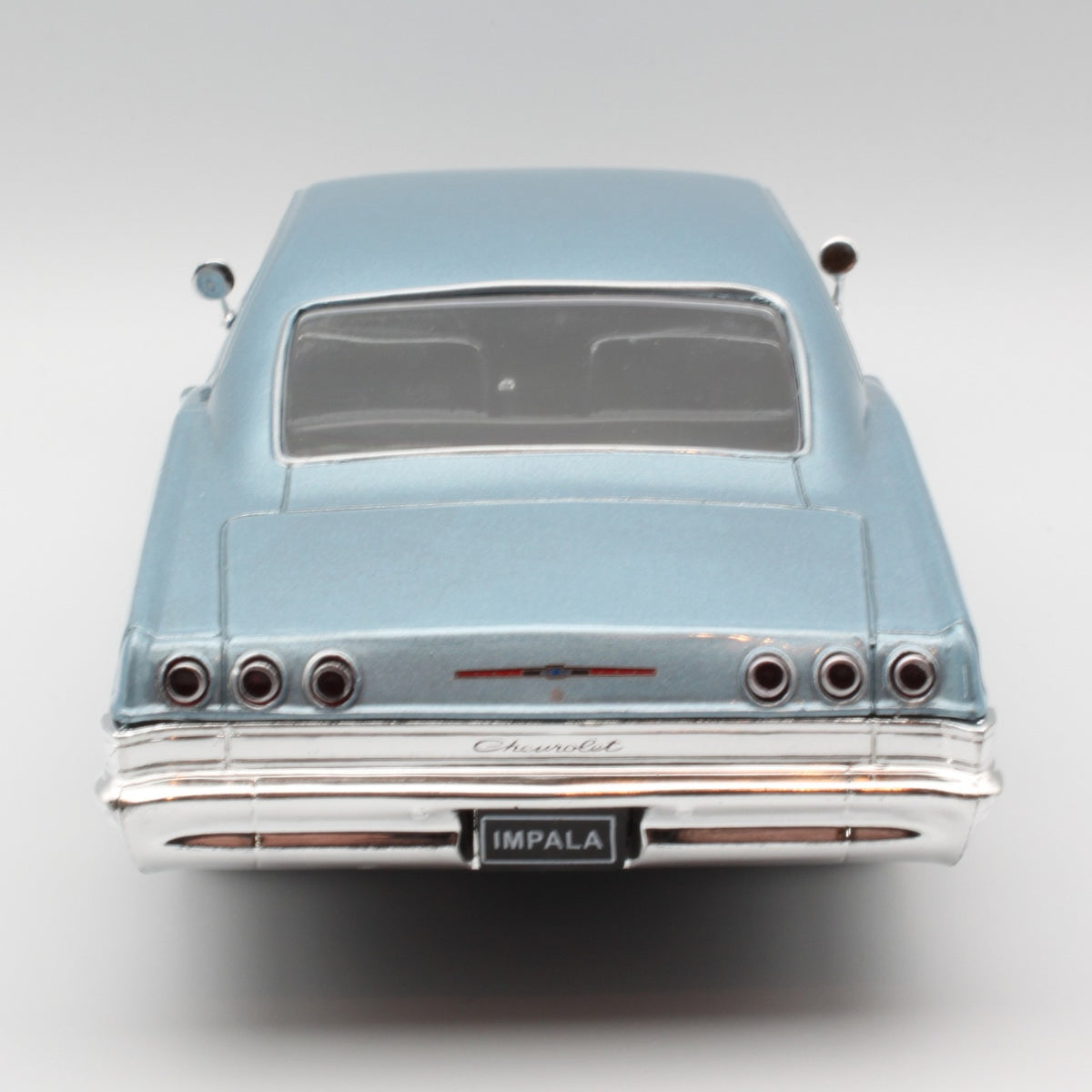 Chevrolet Impala SS 396 (1965) in Metallic Light Blue