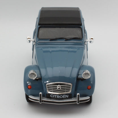 Citroen 2CV (1982) in blue