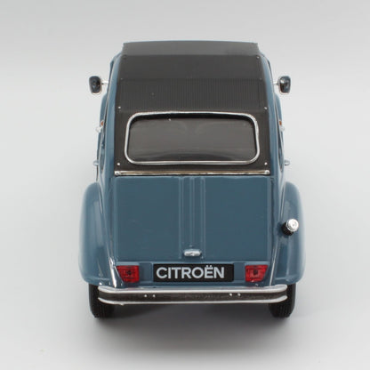 Citroen 2CV (1982) in blue