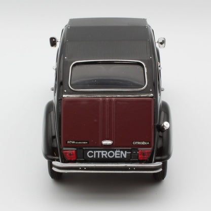 Citroen 2CV (Charleston 1982) in red and black