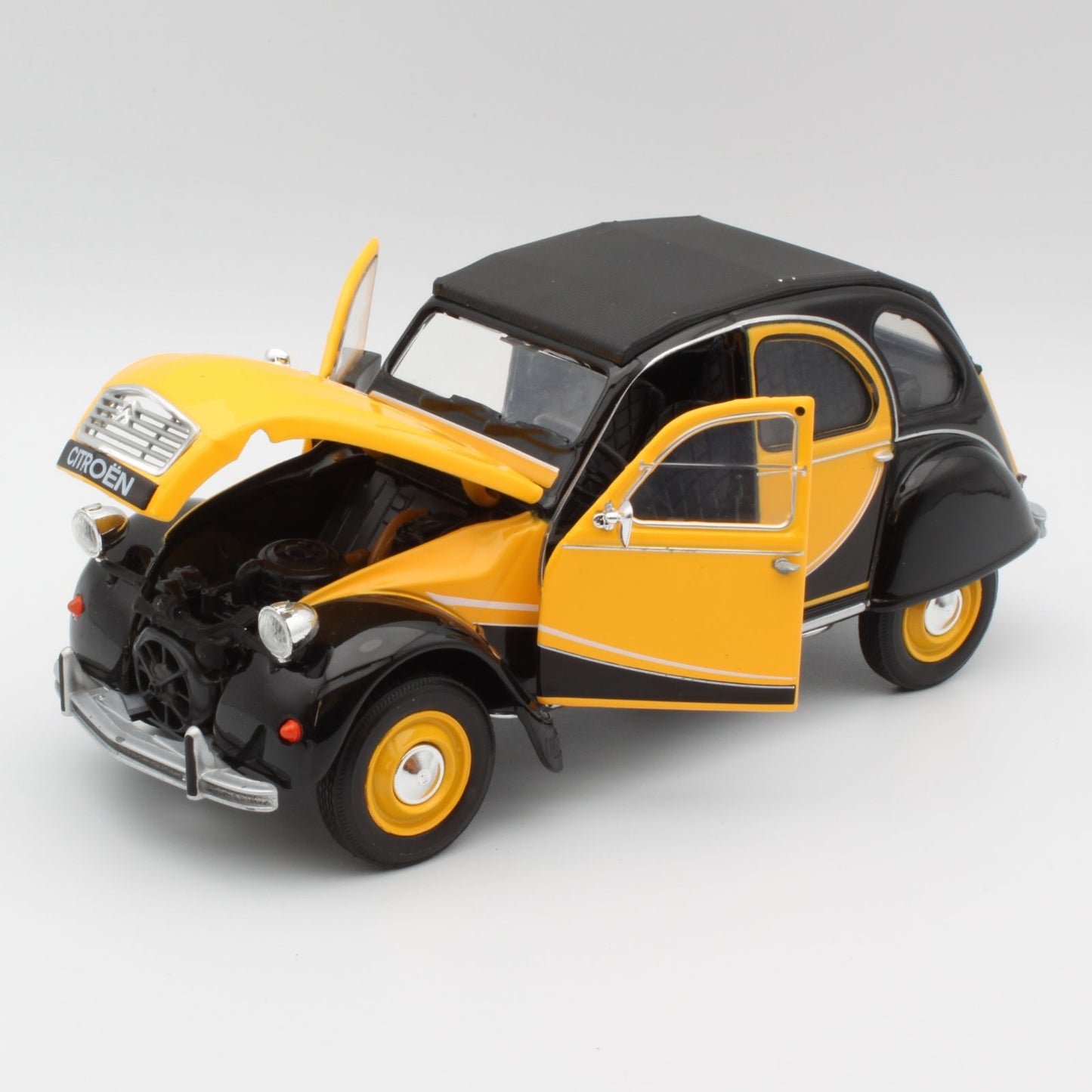 Citroen 2CV (Charleston 1982) in yellow and black