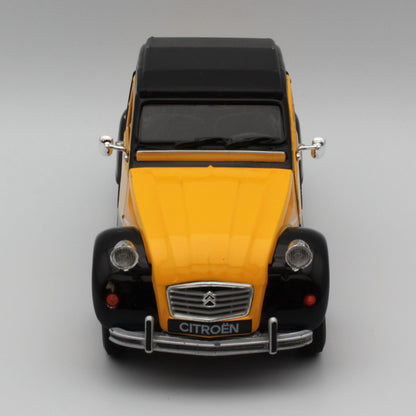 Citroen 2CV (Charleston 1982) in yellow and black