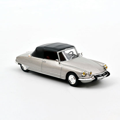 Citroen DS 19 Cabriolet (1965) in Silver