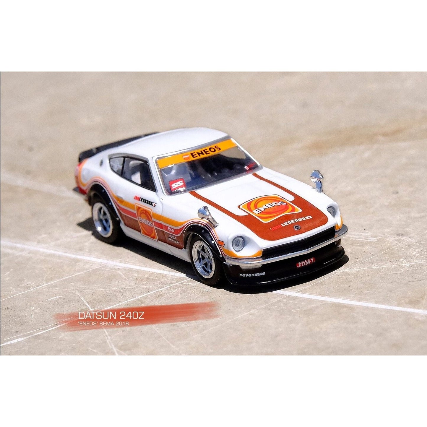 Datsun 240Z Eneos (SEMA Show) in White/Brown/Red/Orange