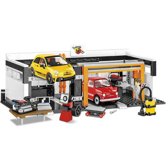 Fiat Abarth Racing Garage (With 1965 and 2018 Abarth 595) [Kit]