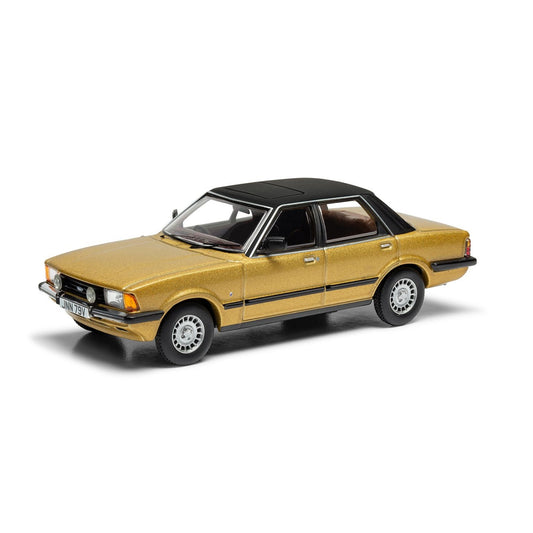 Ford Cortina Mk5 2.0 Ghia S in Solar Gold