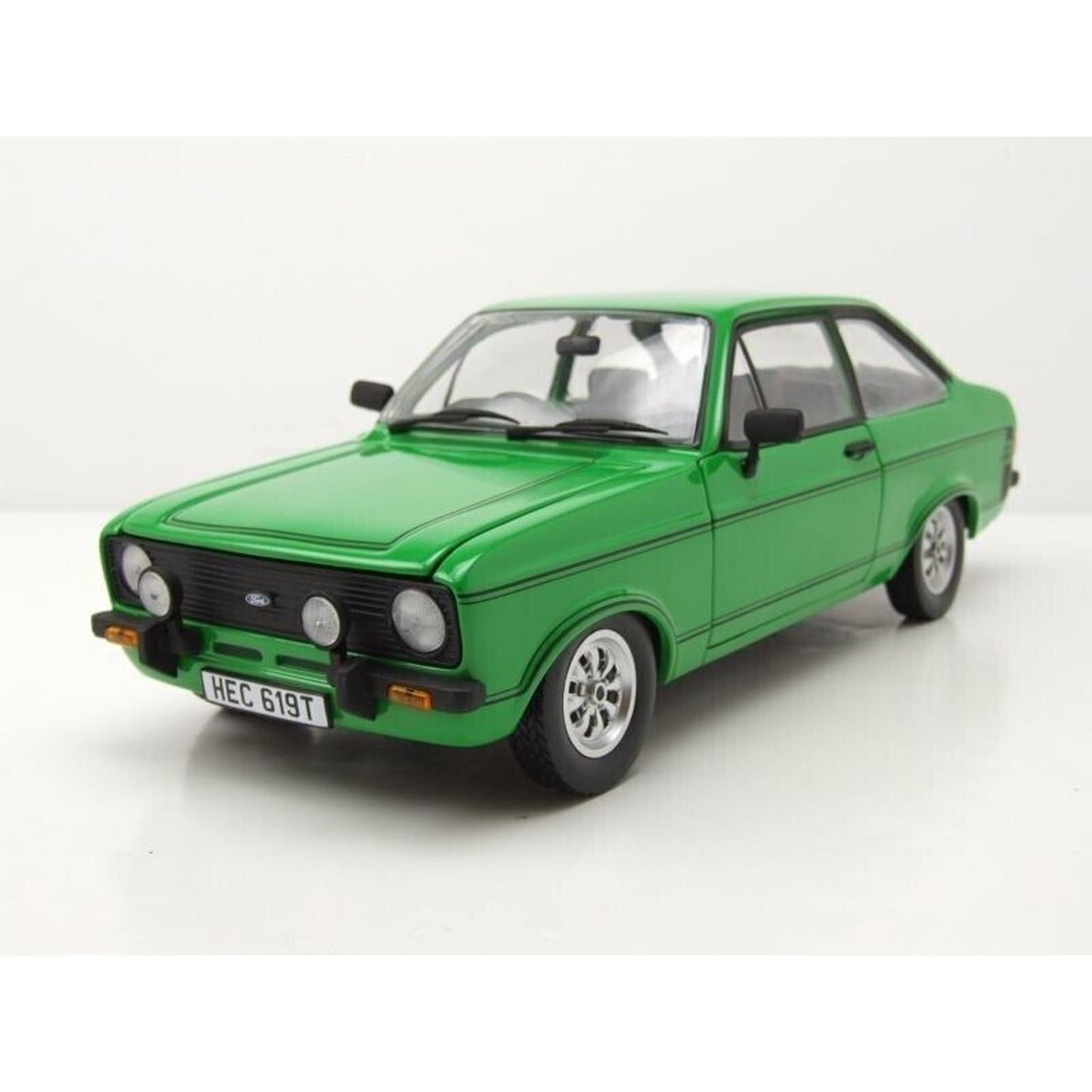 Ford Escort MKII Sport (1975) in Green