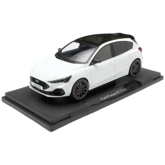 Ford Focus ST (2022) in White