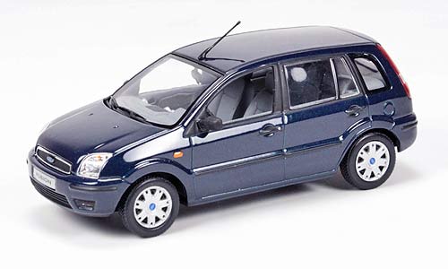 Ford Fusion (2002) in Dark Blue