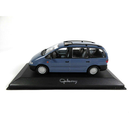 Ford Galaxy (1995) in Light Metallic Blue