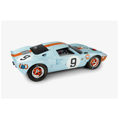 Ford GT 40 P.Rodriguez/L.Bianchi (Winner 24H Le Mans 1968) in Blue/Orange