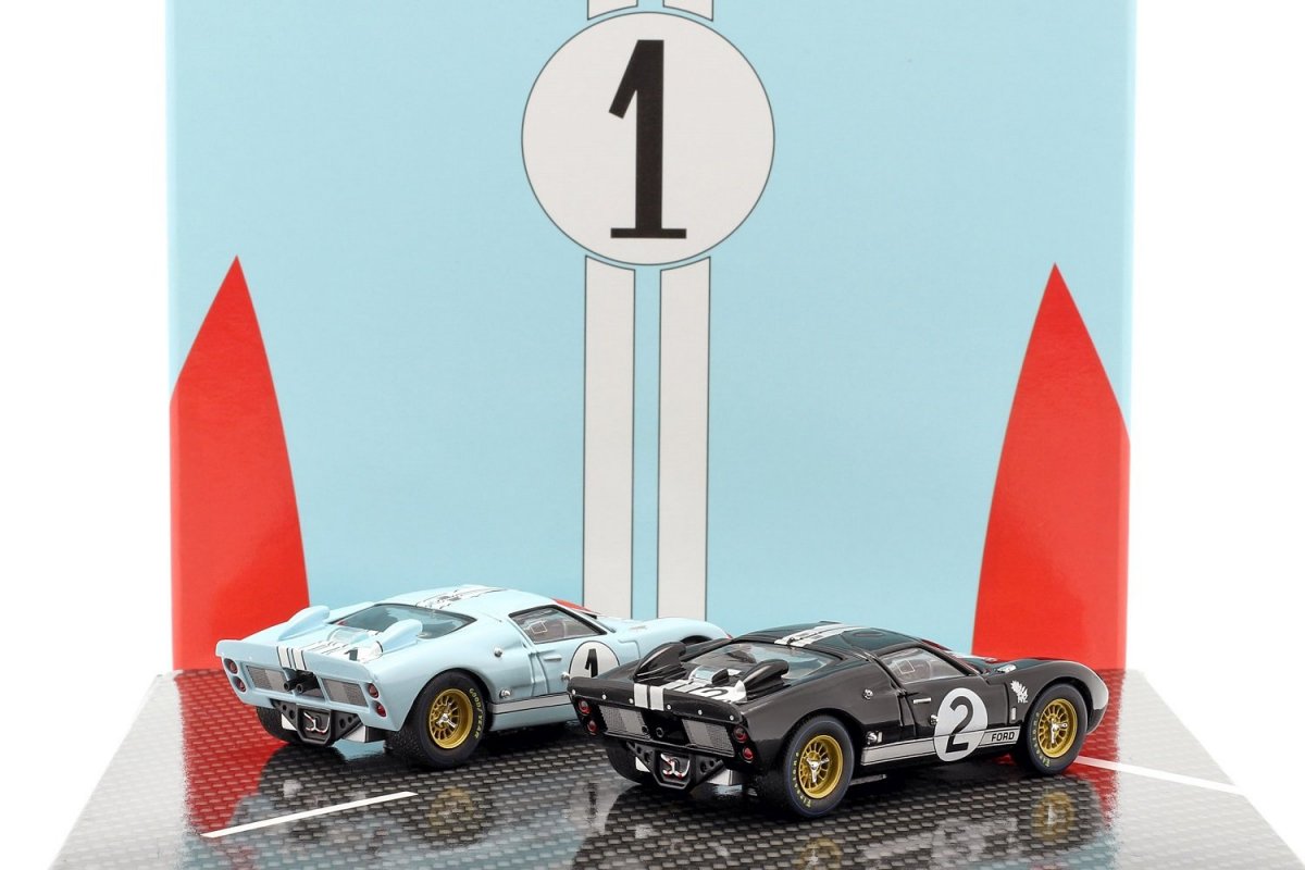Ford GT40 MK II (#2 #1 Winner and Second Le Mans 1966) in Blue/Orange/Black