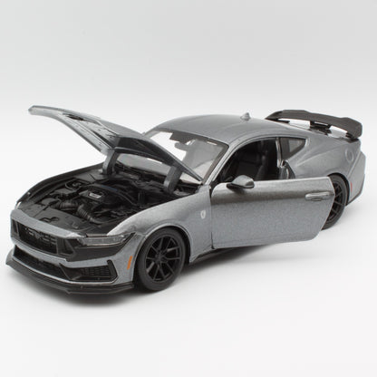 Ford Mustang (Darkhorse 2024) in Grey