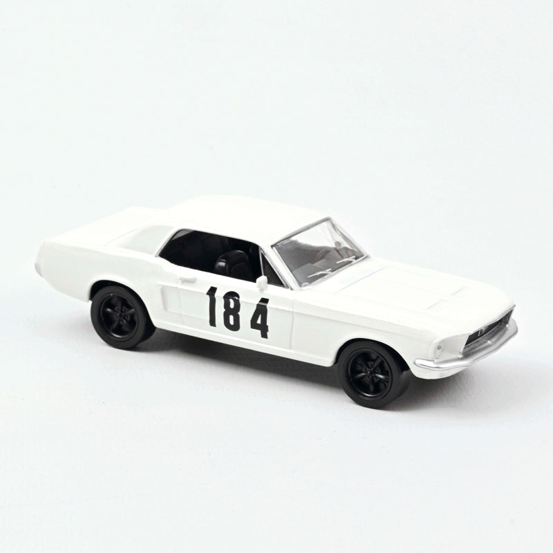 Ford Mustang (#184 1968) in White