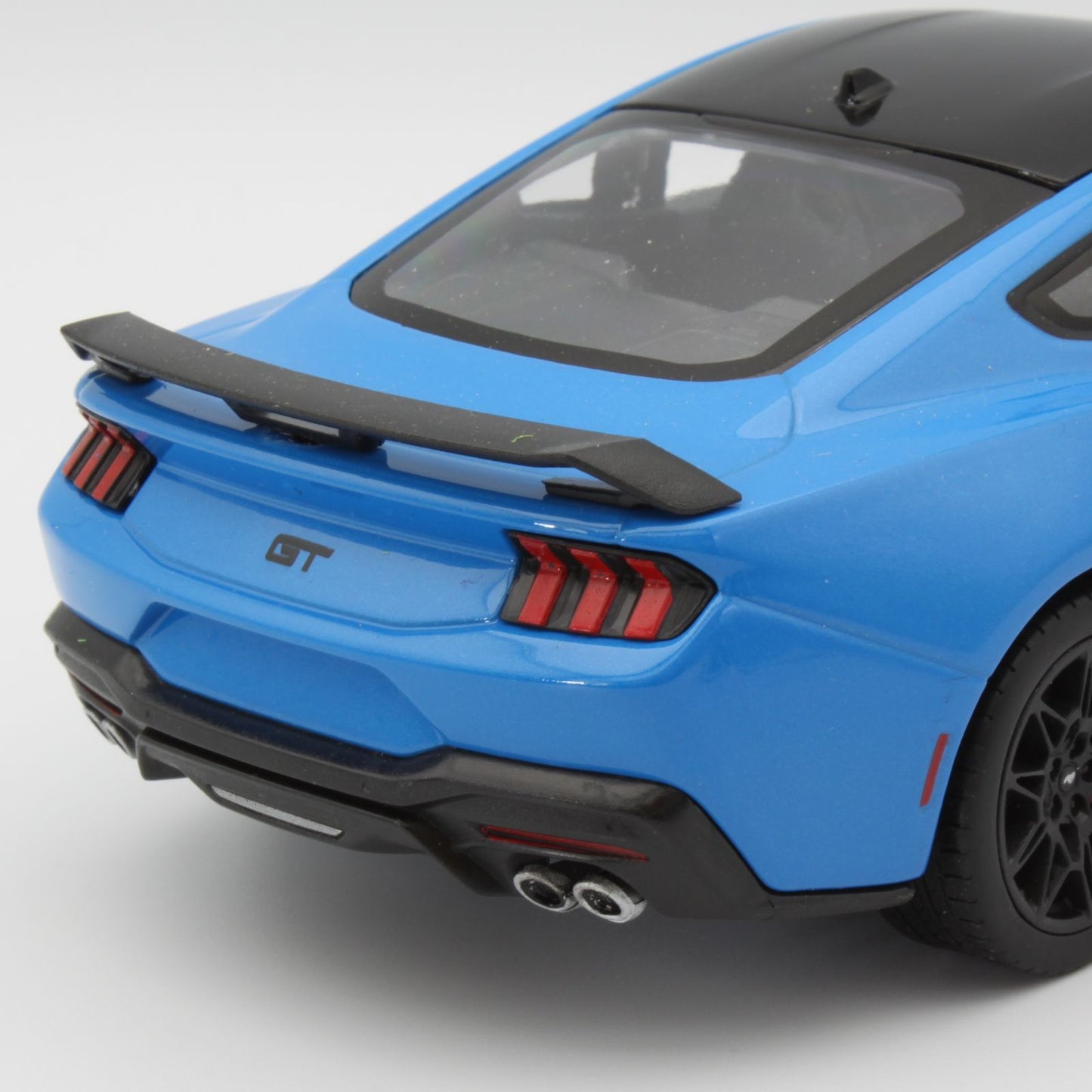 Ford Mustang GT (2024) in blue